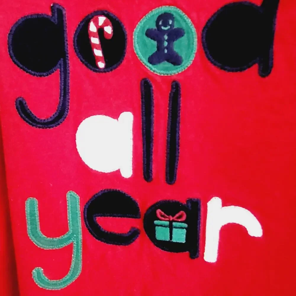 Gymboree 5T tee good all year